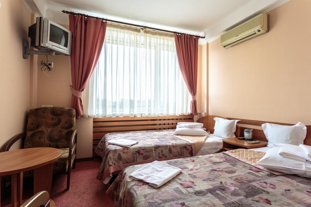 Druzhba Service Hotel Kyjev Exteriér fotografie